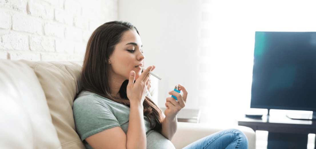Como Tirar o Cheiro de Cigarro do Sofá?